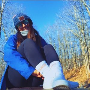 Meet your Posher, Hannah